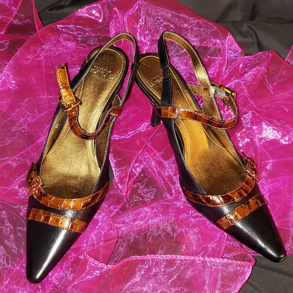 Circa by Joan & David Shoes